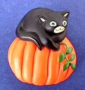 vintage fun world halloween black cat on pumpkin holiday lapel