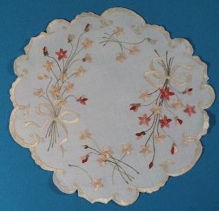 Lovely Royal Society Silk Embroidery 10 Round Bouquet of Flowers