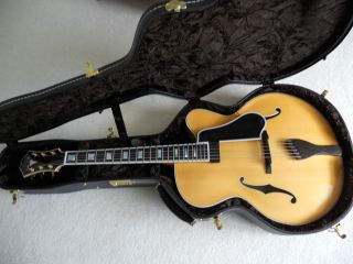 Mint Blond Benedetto Fratello Jazz Archtop Guitar