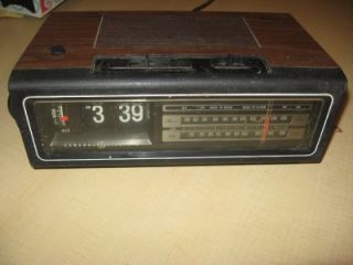 general electric flip number clock radio vintage needs work