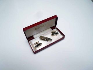 GENTRY Boxed Set Cufflinks & Tie Clip Name FRANK Mint; 