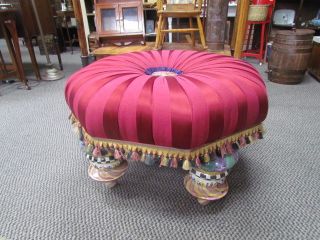 RARE* MacKENZIE CHILDS VICTORIAN SETTING SEAT POUF MAJOLICA COURTLEY