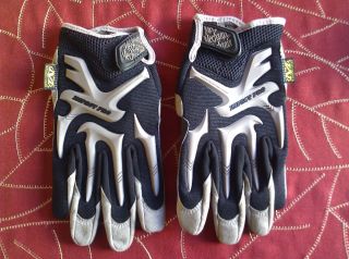 Medium Mechanix Gloves Black and Gray Impact Pro