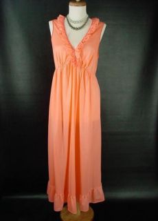 absolutely gorgeous vintage 70s nightgown by gilead cloth tag 100
