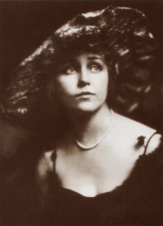Early 1900s Glamour of Beautiful Woman Half Portrait