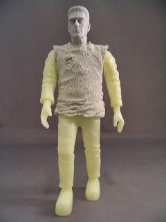 Aurora Monster Scenes Glenn Strange Frankenstein walks resin model