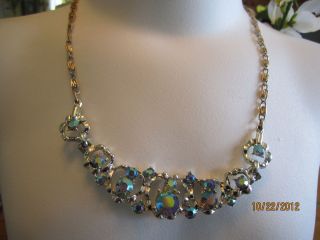 vintage gorgeous silver tone necklace with real pretty stones that