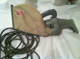 Vintage Singer Vacuum Cleaner Handheld Dust Buster Old Retro Classic