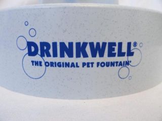 Drinkwell The Original Pet Fountain Holds 50 Ounces of Water