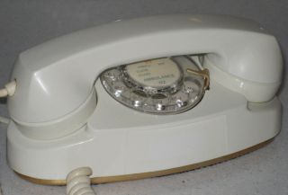 Vintage 1960 White Princess Western Electric Rotary Dial Phone 701B