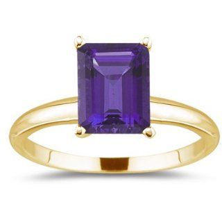 3.26 Cts Amethyst Solitaire Ring in 14K Yellow Gold 4.5