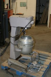 Hobart Model D300 Mixer with Bowl and Whip Beater Blades