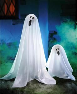 Set Of 2 Halloween Yard Howling Spooky Ghosts Kit