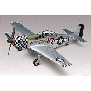 Revell 1:48 P   51D Mustang: Toys & Games