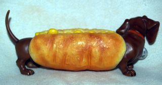 Hot Diggity Hot Dog w Mustard Figurine 16508 Display 3H Dachshund