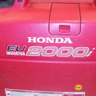  Honda EU 2000i 3 5 HP 2000 Watt Generator