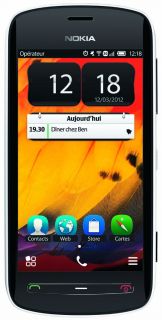 Nokia 808 PureView Unlocked Phone with a 41 MP Camera with
