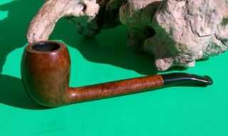 this is a clean hilson giant canadian 7 bent egg estate pipe there
