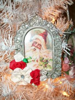  Decorated Shabby Cottage Frame Christmas Ornament Vintage Santa Print