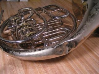 HOLTON H379 DOUBLE FRENCH HORN ~ W/CASE ~ SILVER