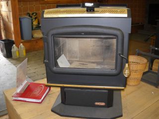New Drolet HT1200 Wood Stove with Blower