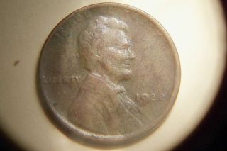 1922 Plain Lincoln Cent Penny Weak Reverse