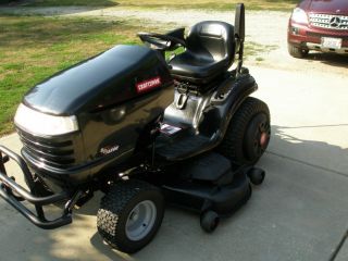 2008 Craftsman Garden Tractor DGS 6500 with Attachments