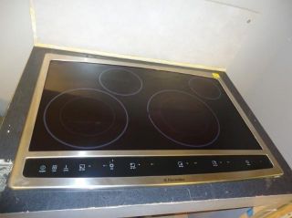 Electrolux 30Hybrid Induction Cooktop Stainless EW30CC55GS Scuffs on