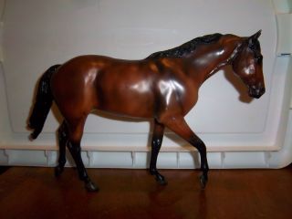 Breyer Traditional Model 1188 "Seabiscuit" Legendary Racehorse John Henry Mold  