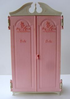 1964 SUZY GOOSE Barbie Doll Pink Wardrobe Closet with 7 Hangers  