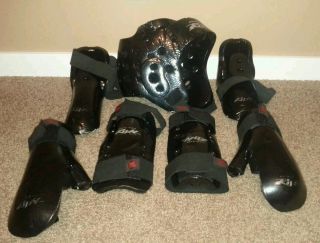 Youth Karate Sparring Gear Fighting Pads