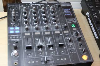 Pioneer DJM 800 Professional Club DJ Mixer for use with CDJ 2000 or