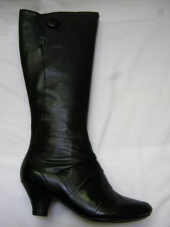 Ladies Clarks Boots Keynes Dapple Black