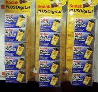 Kodak 35mm Film 400 24 Exp Each x 15 Rolls 360EXP Expired 05 2006