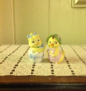 Two Small Lefton Chick Figurines