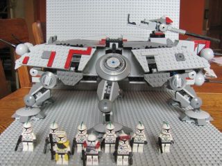 Lego Star Wars AT TE Walker with Minifigmaker Custom Clones and Other