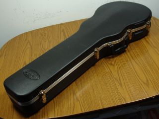 SKB Molded Hardshell Case for Gibson Les Paul Guitar
