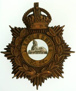 Great Britain Lincolnshire Regiment Helmet Plate