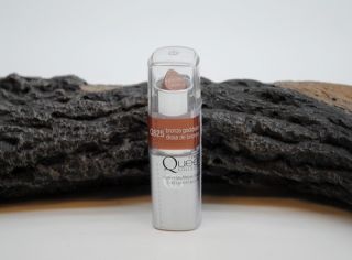HB CoverGirl Lipstick Queen Collection Q825 Bronze Goodness