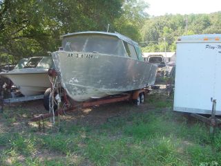 Vintage Lone Star All Aluminum 24ft CUDDY Cabin Boat Need Restoration
