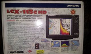 Lowrance LCX 113C HD Sonar GPS Chartplotter Combo