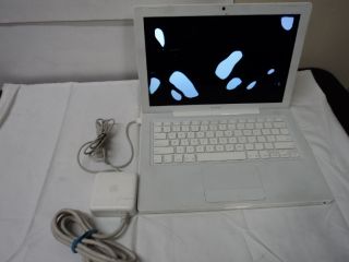 Apple Mac Book Laptop Computer Model A1181