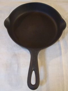 Vintage Griswold Erie Pa. Cast Iron No. 3 / 709 E Skillet / Fry Pan