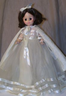 Madame Alexander 14 Snow White Doll Mary Ann