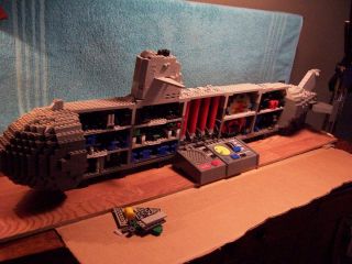 Mega Bloks Pro Builder Sea Wolf Submarine Building Set 9775 Like Legos