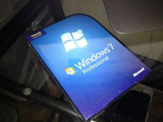 Microsoft Windows 7 Professional Upgrade SP1 FQC 00130 Win Pro 32 64