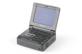 SONY GV D900 MiniDV Mini DV Player Recorder Video Walkman VCR Deck EX