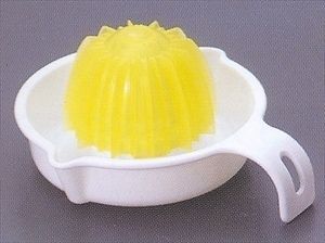 Japanese Plastic Grapefruit Lemon Lime Squeezer #1410