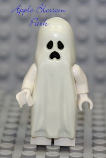 NEW Lego Glow in Dark GHOST MINIFIG & SHROUD   Monster Fighters