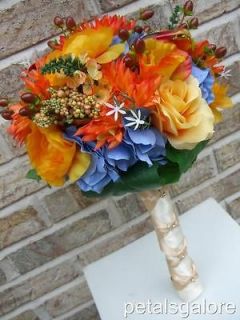 Mixed Fall Orange bouquet w/Calla lilies & Blue Hydrangea/Gerb er